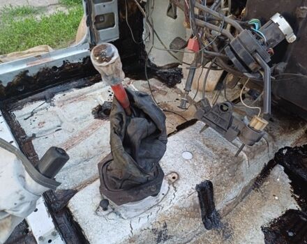 Белый ЗАЗ 1102 Таврия, объемом двигателя 1.1 л и пробегом 140 тыс. км за 1100 $, фото 6 на Automoto.ua