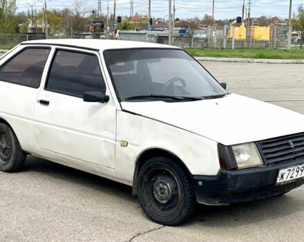 Белый ЗАЗ 1102 Таврия, объемом двигателя 1.1 л и пробегом 250 тыс. км за 400 $, фото 1 на Automoto.ua
