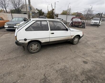 Белый ЗАЗ 1102 Таврия, объемом двигателя 1.2 л и пробегом 44 тыс. км за 357 $, фото 2 на Automoto.ua