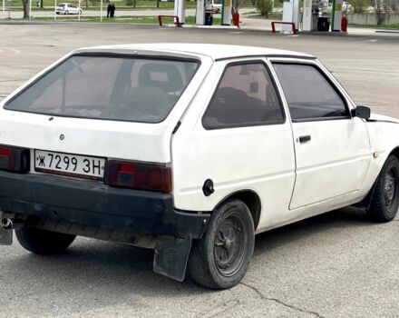 Белый ЗАЗ 1102 Таврия, объемом двигателя 1.1 л и пробегом 250 тыс. км за 400 $, фото 5 на Automoto.ua