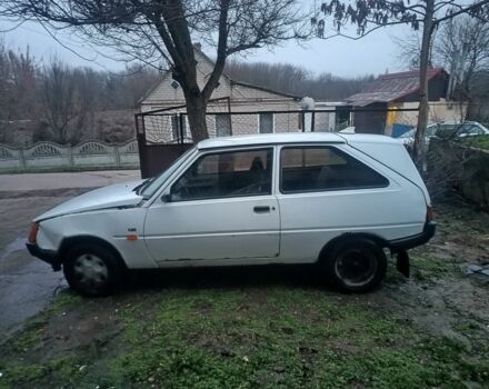 Белый ЗАЗ 1102 Таврия, объемом двигателя 1.2 л и пробегом 200 тыс. км за 475 $, фото 3 на Automoto.ua