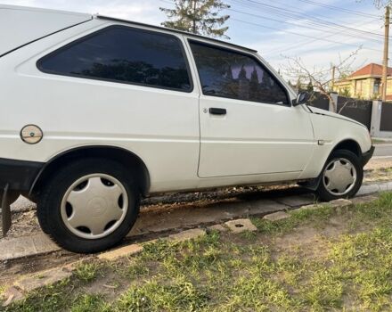 Білий ЗАЗ 1102 Таврія, об'ємом двигуна 0.12 л та пробігом 100 тис. км за 1350 $, фото 2 на Automoto.ua