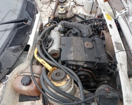 Белый ЗАЗ 1102 Таврия, объемом двигателя 0 л и пробегом 220 тыс. км за 750 $, фото 4 на Automoto.ua