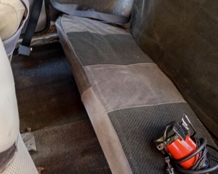 Белый ЗАЗ 1102 Таврия, объемом двигателя 1.1 л и пробегом 190 тыс. км за 400 $, фото 3 на Automoto.ua