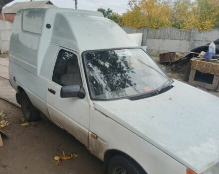 Белый ЗАЗ 1102 Таврия, объемом двигателя 1.2 л и пробегом 400 тыс. км за 600 $, фото 3 на Automoto.ua