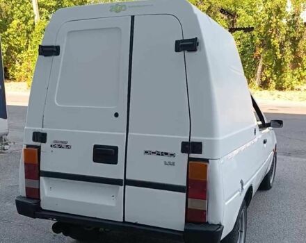 Белый ЗАЗ 1102 Таврия, объемом двигателя 1 л и пробегом 60 тыс. км за 1100 $, фото 2 на Automoto.ua