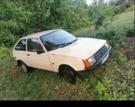 Белый ЗАЗ 1102 Таврия, объемом двигателя 1.1 л и пробегом 200 тыс. км за 376 $, фото 5 на Automoto.ua