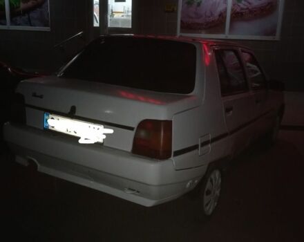 Белый ЗАЗ 1102 Таврия, объемом двигателя 1.2 л и пробегом 1 тыс. км за 1000 $, фото 2 на Automoto.ua