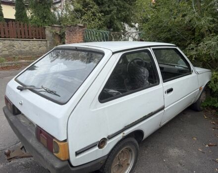 Белый ЗАЗ 1102 Таврия, объемом двигателя 0 л и пробегом 100 тыс. км за 300 $, фото 2 на Automoto.ua