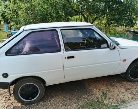 Белый ЗАЗ 1102 Таврия, объемом двигателя 1.1 л и пробегом 230 тыс. км за 650 $, фото 2 на Automoto.ua