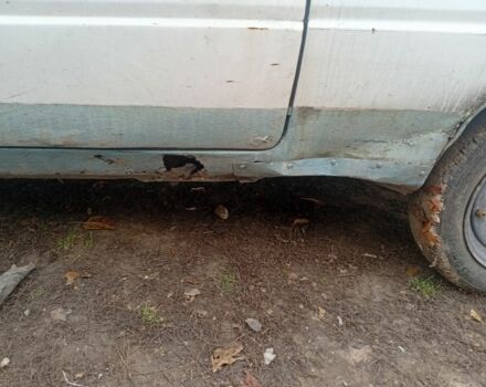 Белый ЗАЗ 1102 Таврия, объемом двигателя 1 л и пробегом 80 тыс. км за 239 $, фото 5 на Automoto.ua