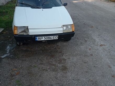 ЗАЗ 1102 Таврия 1988 в Запорожье на Automoto.ua Белый ЗАЗ 1102 Таврия, объемом двигателя 1.1 л и пробегом 134 тыс. км за 287 $, фото 1 на Automoto.ua