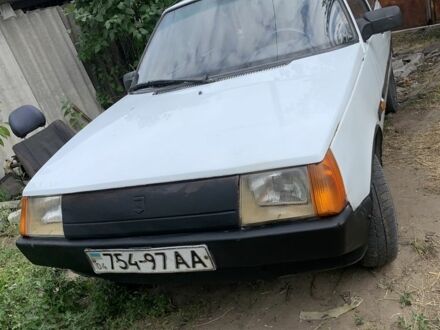 ЗАЗ 1102 Таврия 1989 в Днепре (Днепропетровске) на Automoto.ua Белый ЗАЗ 1102 Таврия, объемом двигателя 1.2 л и пробегом 1 тыс. км за 385 $, фото 1 на Automoto.ua