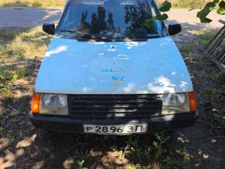 ЗАЗ 1102 Таврия 1989 в Покровском на Automoto.ua Белый ЗАЗ 1102 Таврия, объемом двигателя 0 л и пробегом 100 тыс. км за 361 $, фото 1 на Automoto.ua