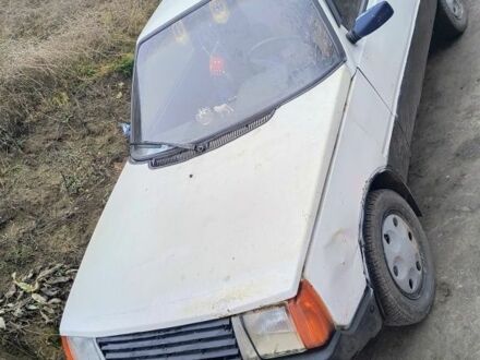 Білий ЗАЗ 1102 Таврія, об'ємом двигуна 1.1 л та пробігом 300 тис. км за 402 $, фото 1 на Automoto.ua