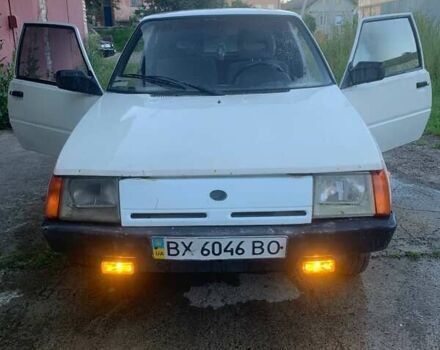 Белый ЗАЗ 1102 Таврия, объемом двигателя 1.2 л и пробегом 400 тыс. км за 490 $, фото 1 на Automoto.ua