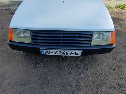 Белый ЗАЗ 1102 Таврия, объемом двигателя 1.2 л и пробегом 300 тыс. км за 547 $, фото 1 на Automoto.ua