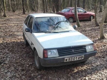 ЗАЗ 1102 Таврия 1991 в Ивано-Франковске на Automoto.ua Белый ЗАЗ 1102 Таврия, объемом двигателя 1.2 л и пробегом 65 тыс. км за 450 $, фото 1 на Automoto.ua
