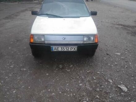 ЗАЗ 1102 Таврия 1991 в Каменское - Днепродзержинск на Automoto.ua Белый ЗАЗ 1102 Таврия, объемом двигателя 1.09 л и пробегом 190 тыс. км за 500 $, фото 1 на Automoto.ua