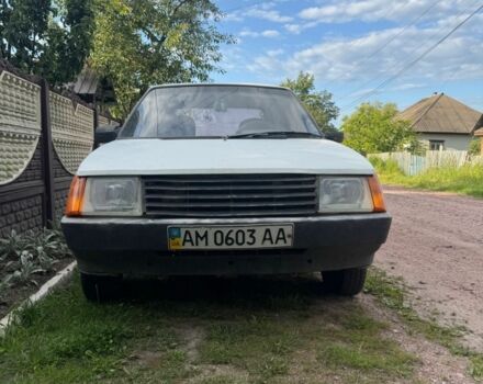 Белый ЗАЗ 1102 Таврия, объемом двигателя 1.2 л и пробегом 1000 тыс. км за 530 $, фото 1 на Automoto.ua