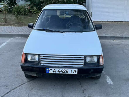 Белый ЗАЗ 1102 Таврия, объемом двигателя 1.1 л и пробегом 56 тыс. км за 350 $, фото 1 на Automoto.ua