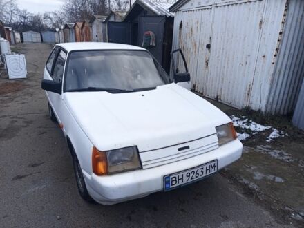 ЗАЗ 1102 Таврія 1992 у Одесі на Automoto.ua Білий ЗАЗ 1102 Таврія, об'ємом двигуна 1.1 л та пробігом 240 тис. км за 750 $, фото 1 на Automoto.ua