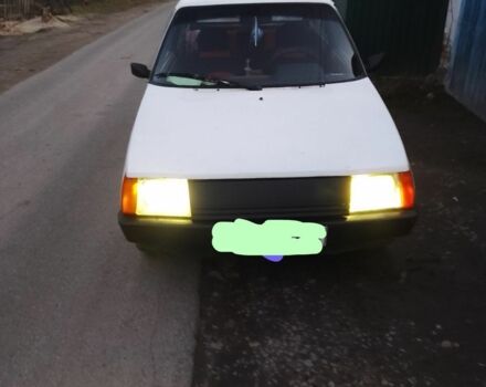 Белый ЗАЗ 1102 Таврия, объемом двигателя 1 л и пробегом 60 тыс. км за 750 $, фото 1 на Automoto.ua