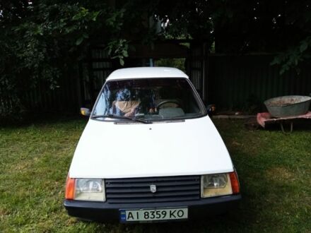 ЗАЗ 1102 Таврия 1992 в Згуровке на Automoto.ua Белый ЗАЗ 1102 Таврия, объемом двигателя 1.1 л и пробегом 30 тыс. км за 725 $, фото 1 на Automoto.ua