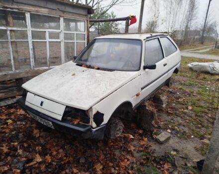 Белый ЗАЗ 1102 Таврия, объемом двигателя 1.1 л и пробегом 200 тыс. км за 832 $, фото 1 на Automoto.ua
