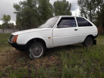 ЗАЗ 1102 Таврія 1992 у Черкасах на Automoto.ua Білий ЗАЗ 1102 Таврія, об'ємом двигуна 1 л та пробігом 75 тис. км за 550 $, фото 1 на Automoto.ua