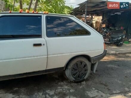 ЗАЗ 1102 Таврия 1992 в Кривом Роге на Automoto.ua Белый ЗАЗ 1102 Таврия, объемом двигателя 1.1 л и пробегом 1000 тыс. км за 834 $, фото 1 на Automoto.ua