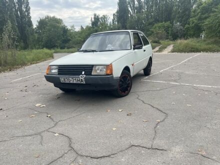 ЗАЗ 1102 Таврія 1992 у Светловдске на Automoto.ua Білий ЗАЗ 1102 Таврія, об'ємом двигуна 1.2 л та пробігом 168 тис. км за 654 $, фото 1 на Automoto.ua