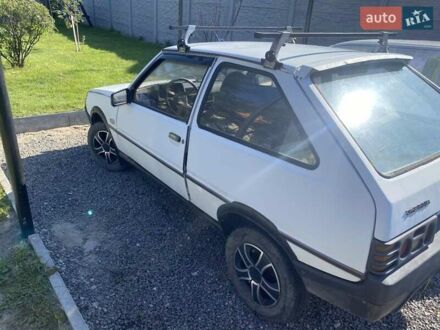 ЗАЗ 1102 Таврія 1992 у Костополе на Automoto.ua Білий ЗАЗ 1102 Таврія, об'ємом двигуна 0 л та пробігом 250 тис. км за 550 $, фото 1 на Automoto.ua