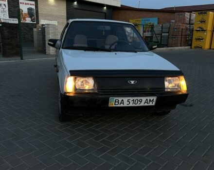 Белый ЗАЗ 1102 Таврия, объемом двигателя 1.1 л и пробегом 15 тыс. км за 848 $, фото 1 на Automoto.ua