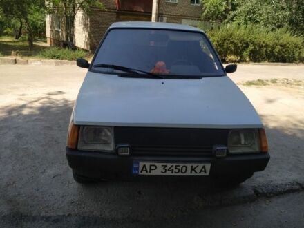 ЗАЗ 1102 Таврія 1993 у Запоріжжя на Automoto.ua Білий ЗАЗ 1102 Таврія, об'ємом двигуна 1.1 л та пробігом 1 тис. км за 601 $, фото 1 на Automoto.ua