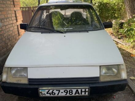 ЗАЗ 1102 Таврия 1993 в Кропивницком (Кировограде) на Automoto.ua Белый ЗАЗ 1102 Таврия, объемом двигателя 1.3 л и пробегом 60 тыс. км за 750 $, фото 1 на Automoto.ua