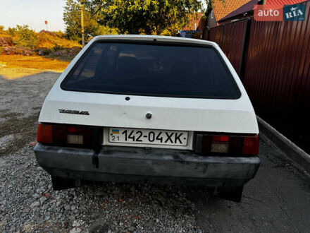 ЗАЗ 1102 Таврія 1993 у Червоноград на Automoto.ua Білий ЗАЗ 1102 Таврія, об'ємом двигуна 0 л та пробігом 60 тис. км за 750 $, фото 1 на Automoto.ua