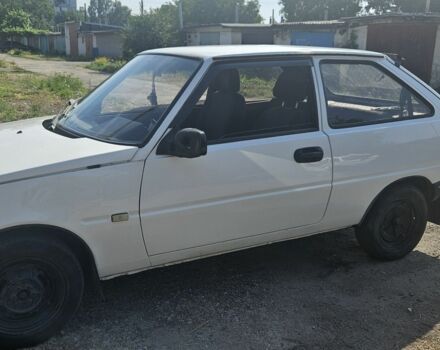 Белый ЗАЗ 1102 Таврия, объемом двигателя 1.3 л и пробегом 300 тыс. км за 817 $, фото 1 на Automoto.ua