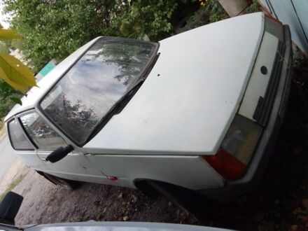 ЗАЗ 1102 Таврія 1993 у Балаклее на Automoto.ua Білий ЗАЗ 1102 Таврія, об'ємом двигуна 0 л та пробігом 100 тис. км за 365 $, фото 1 на Automoto.ua