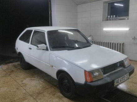 ЗАЗ 1102 Таврия 1993 в Днепре (Днепропетровске) на Automoto.ua Белый ЗАЗ 1102 Таврия, объемом двигателя 1.1 л и пробегом 120 тыс. км за 726 $, фото 1 на Automoto.ua