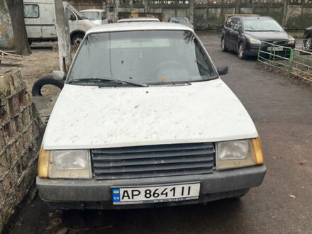 Білий ЗАЗ 1102 Таврія, об'ємом двигуна 1.09 л та пробігом 200 тис. км за 1300 $, фото 1 на Automoto.ua