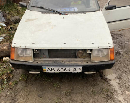 Белый ЗАЗ 1102 Таврия, объемом двигателя 1.1 л и пробегом 200 тыс. км за 300 $, фото 1 на Automoto.ua