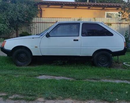 Білий ЗАЗ 1102 Таврія, об'ємом двигуна 1.1 л та пробігом 150 тис. км за 500 $, фото 1 на Automoto.ua