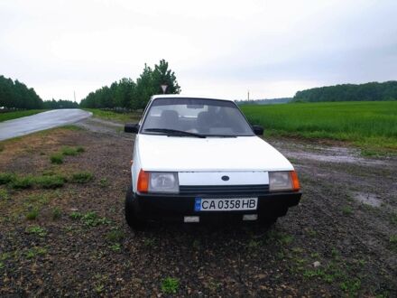 ЗАЗ 1102 Таврия 1994 в Умани на Automoto.ua Белый ЗАЗ 1102 Таврия, объемом двигателя 1.1 л и пробегом 3 тыс. км за 444 $, фото 1 на Automoto.ua
