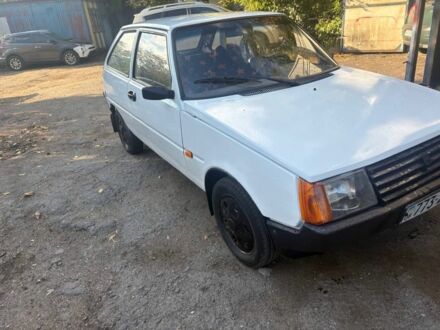 Белый ЗАЗ 1102 Таврия, объемом двигателя 1.1 л и пробегом 250 тыс. км за 385 $, фото 1 на Automoto.ua