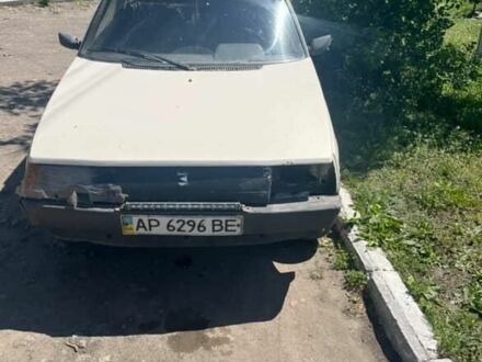 ЗАЗ 1102 Таврия 1994 в Запорожье на Automoto.ua Белый ЗАЗ 1102 Таврия, объемом двигателя 1 л и пробегом 660 тыс. км за 218 $, фото 1 на Automoto.ua
