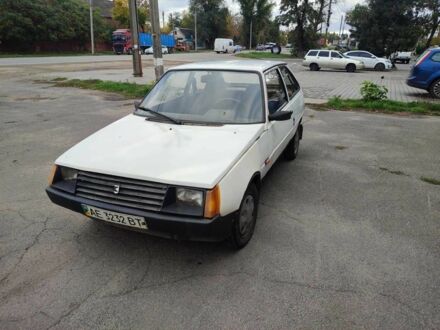 ЗАЗ 1102 Таврия 1995 в Кривом Роге на Automoto.ua Белый ЗАЗ 1102 Таврия, объемом двигателя 1.2 л и пробегом 150 тыс. км за 481 $, фото 1 на Automoto.ua