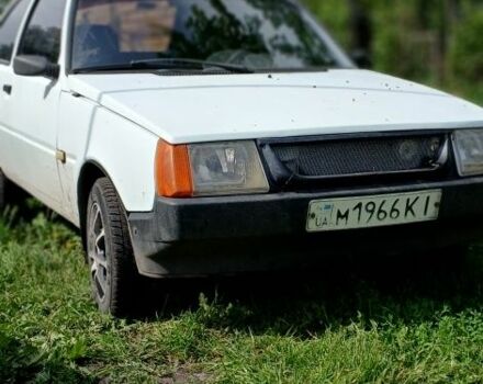 Белый ЗАЗ 1102 Таврия, объемом двигателя 1 л и пробегом 192 тыс. км за 532 $, фото 1 на Automoto.ua