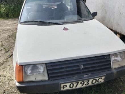 Белый ЗАЗ 1102 Таврия, объемом двигателя 1.1 л и пробегом 2 тыс. км за 286 $, фото 1 на Automoto.ua