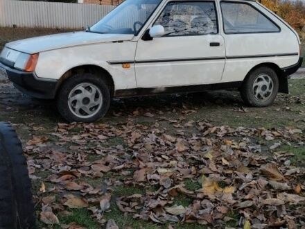 ЗАЗ 1102 Таврия 1996 в Днепре (Днепропетровске) на Automoto.ua Белый ЗАЗ 1102 Таврия, объемом двигателя 2 л и пробегом 45 тыс. км за 596 $, фото 1 на Automoto.ua